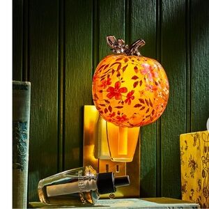 Bath & Body Works Floral Pumpkin Scent Control Nightlight Wallflower Plug